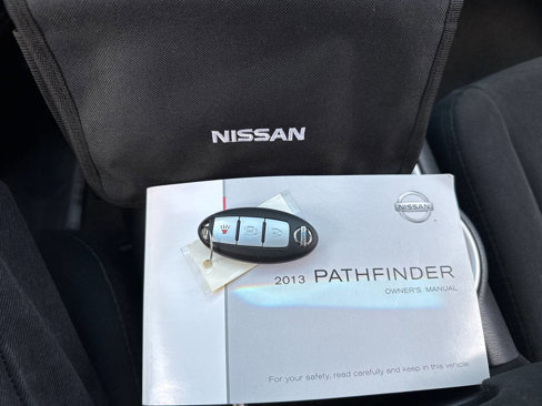 Used 2013 Nissan Pathfinder S image 34