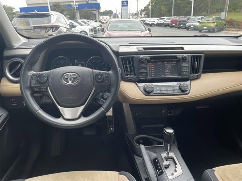 Used 2016 Toyota RAV4 XLE image 13