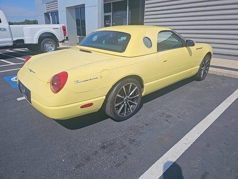 Used 2002 Ford Thunderbird image 2