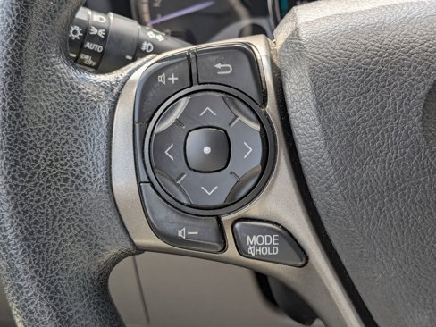 Used 2014 Toyota Venza LE image 19