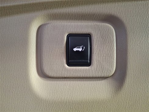 Used 2016 Nissan Pathfinder SL w/ SL Tech Package image 33