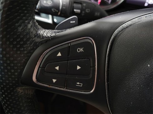 Used 2019 Mercedes-Benz GLE 400 4MATIC image 16