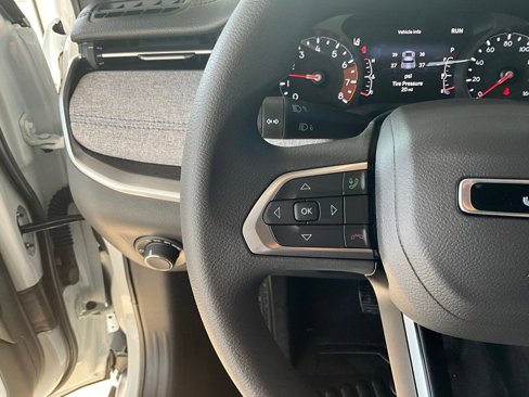 New 2025 Jeep Compass Sport image 24