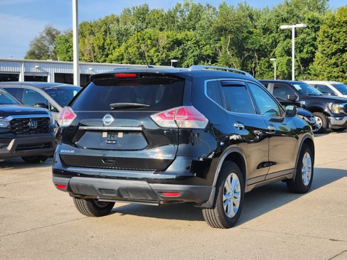 Used 2015 Nissan Rogue SV image 18