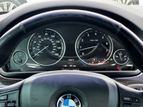 Used 2012 BMW 535i xDrive Sedan image 32