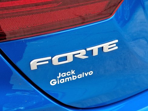 Used 2023 Kia Forte GT-Line w/ GT-Line Premium Package image 28