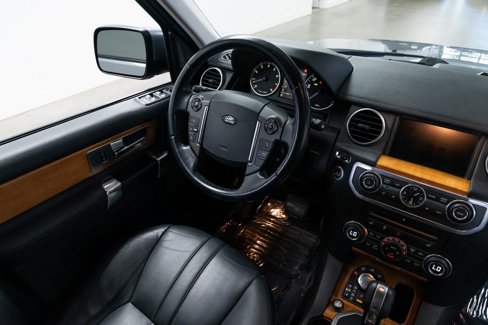 Used 2011 Land Rover LR4 HSE image 10
