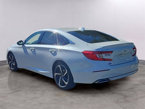 Certified 2018 Honda Accord Sport image 6