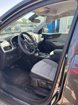 Used 2020 Chevrolet Equinox LS image 8
