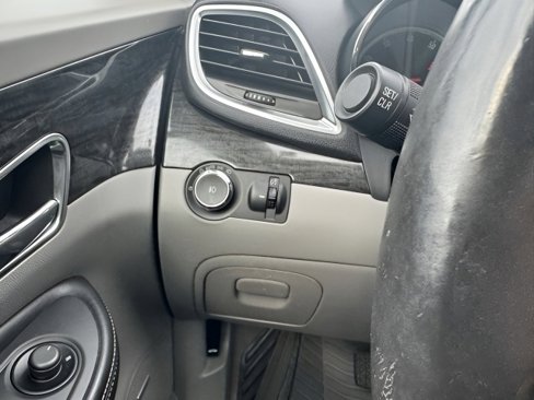 Used 2015 Buick Encore Premium w/ Experience Buick Package image 22