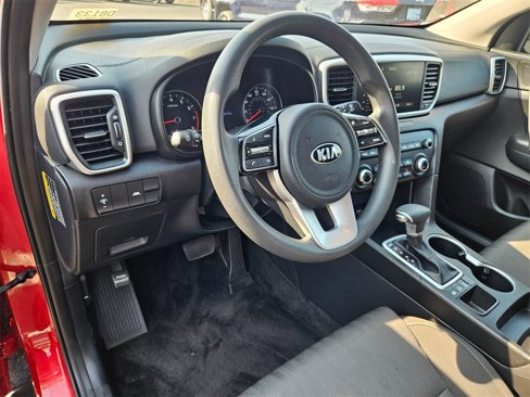 Used 2022 Kia Sportage LX image 13
