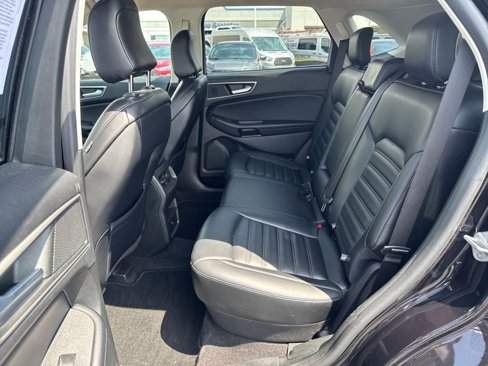 Used 2022 Ford Edge SEL image 23