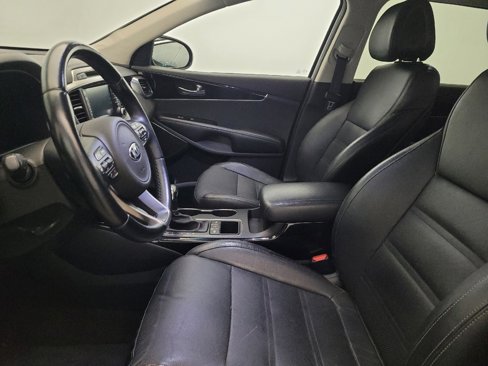 Used 2016 Kia Sorento SX image 17