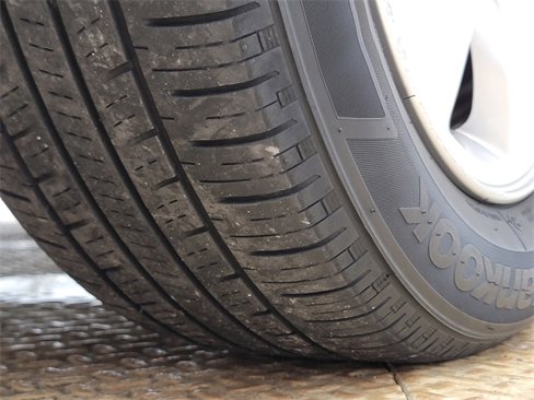 Used 2022 Hyundai Venue SE image 13