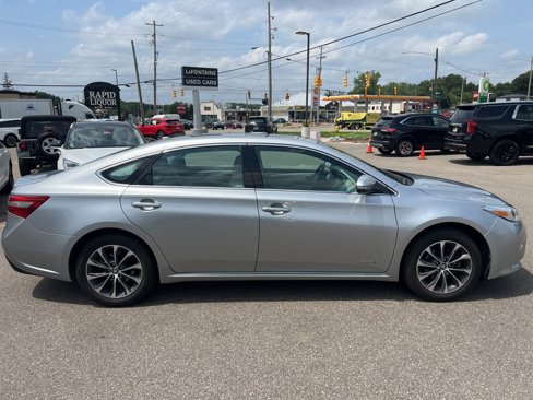 Used 2016 Toyota Avalon XLE Premium image 5