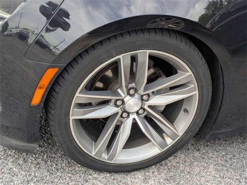 Used 2016 Chevrolet Camaro LT image 5