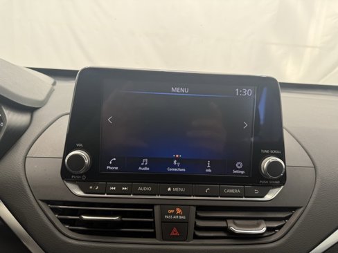 Used 2023 Nissan Sentra SV image 21