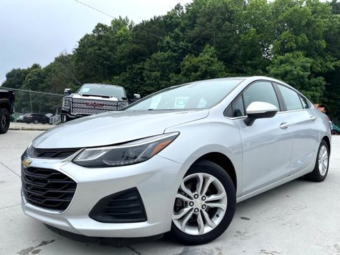 Used 2019 Chevrolet Cruze LT image 3