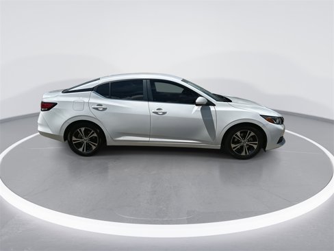 Used 2022 Nissan Sentra SV image 9