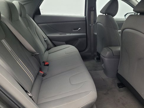 Used 2024 Hyundai Elantra SEL image 19