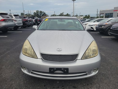 Used 2005 Lexus ES 330 image 8
