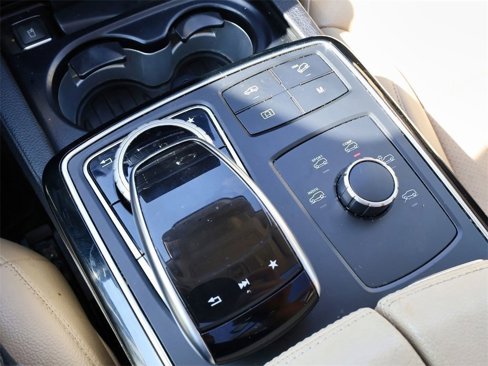 Used 2019 Mercedes-Benz GLS 450 4MATIC image 29