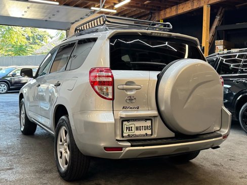 Used 2012 Toyota RAV4 4WD image 4