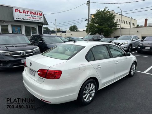 Used 2012 Volkswagen Jetta SE image 6