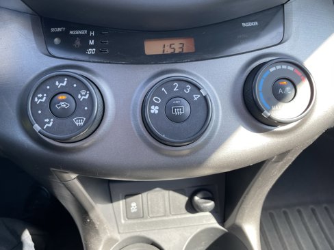 Used 2010 Toyota RAV4 Sport image 21