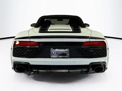 Used 2023 Audi R8 V10 performance image 6