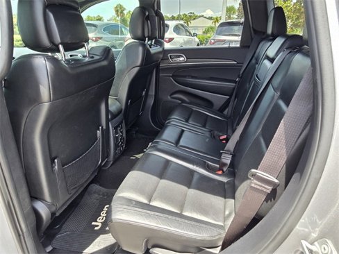 Used 2019 Jeep Grand Cherokee Limited w/ Luxury Group II image 14