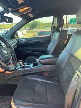 Used 2020 Jeep Grand Cherokee Laredo w/ Laredo X Package image 9