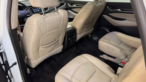 Used 2019 Buick Enclave Essence image 15