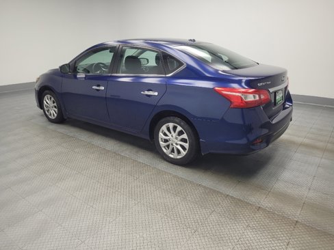 Used 2019 Nissan Sentra SV image 3