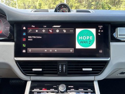 Certified 2023 Porsche Cayenne Platinum Edition image 20