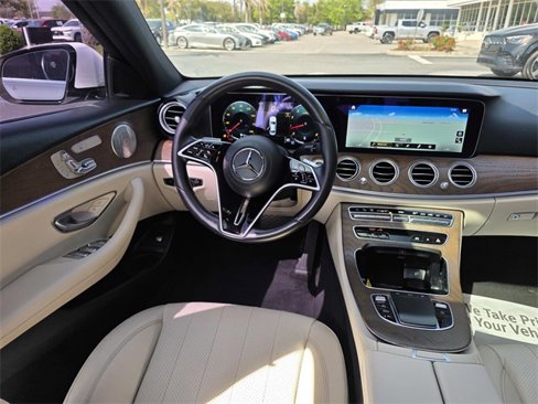 Used 2022 Mercedes-Benz E 350 Sedan w/ AMG Line Exterior image 33