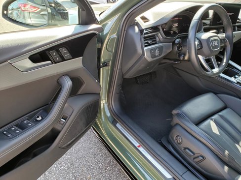 Used 2023 Audi A4 2.0T Premium Plus w/ Premium Plus Package image 8