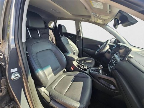Used 2023 Hyundai Kona Limited w/ Cargo Package image 16