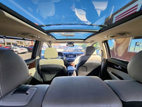 Used 2018 Kia Sorento EX w/ EX Advanced Touring Package image 32
