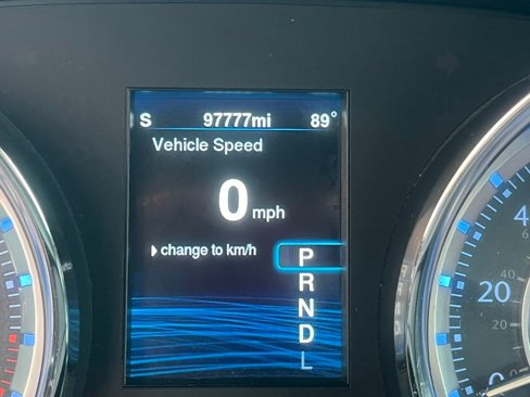 Used 2014 Chrysler 300 image 32