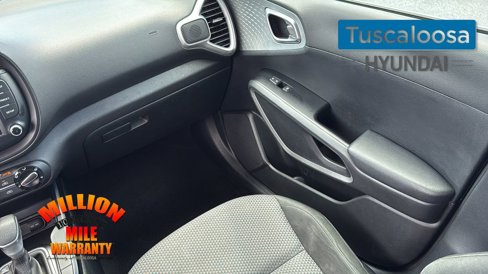 Used 2022 Kia Soul LX w/ Technology Package image 29
