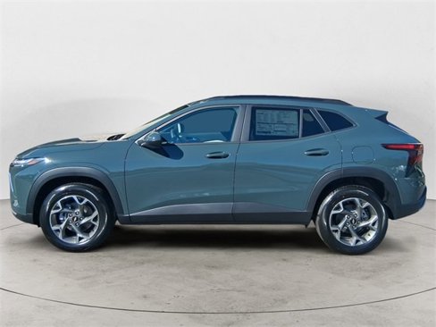 New 2026 Chevrolet Trax LT image 2