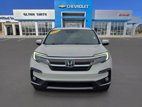 Used 2019 Honda Pilot Touring image 2