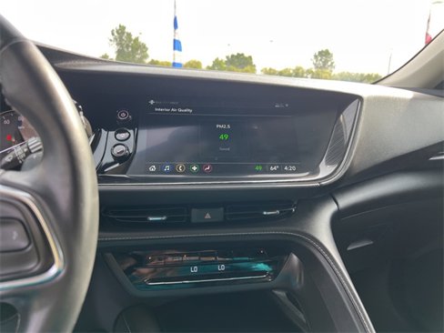Used 2023 Buick Envision Essence image 13