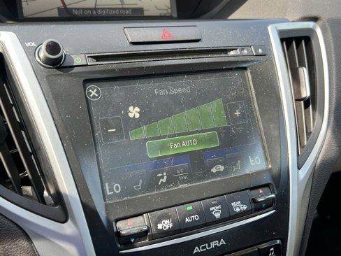 Used 2015 Acura TLX w/ Technology Package image 22