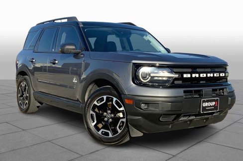 Used 2021 Ford Bronco Sport Outer Banks w/ Outer Banks Package image 2