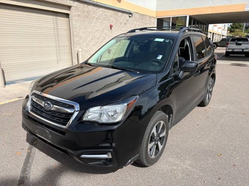 Used 2017 Subaru Forester 2.5i Premium image 3