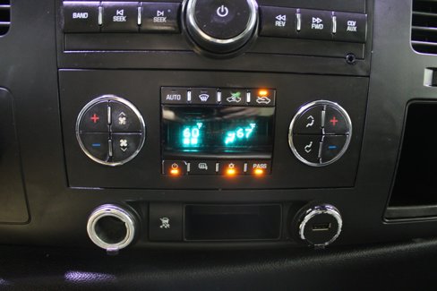 Used 2011 Chevrolet Silverado 2500 LT w/ Interior Plus Package image 16