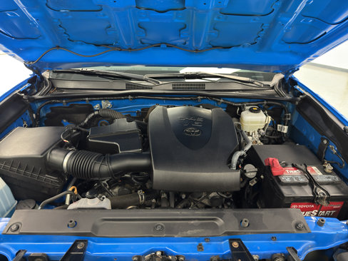 Used 2020 Toyota Tacoma TRD Off-Road image 39