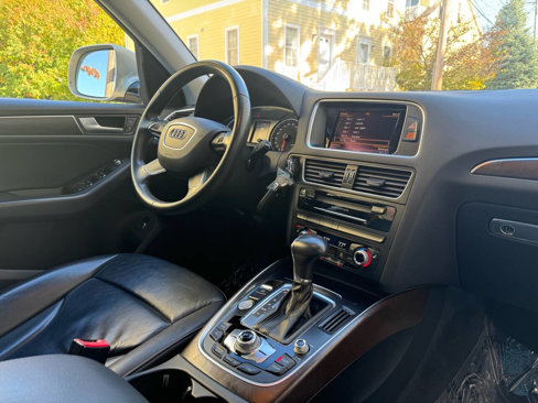 Used 2017 Audi Q5 2.0T Premium image 21